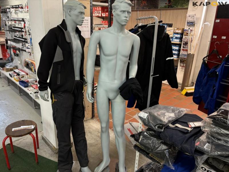 Work clothes and gloves 64