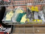 Work clothes and gloves 35