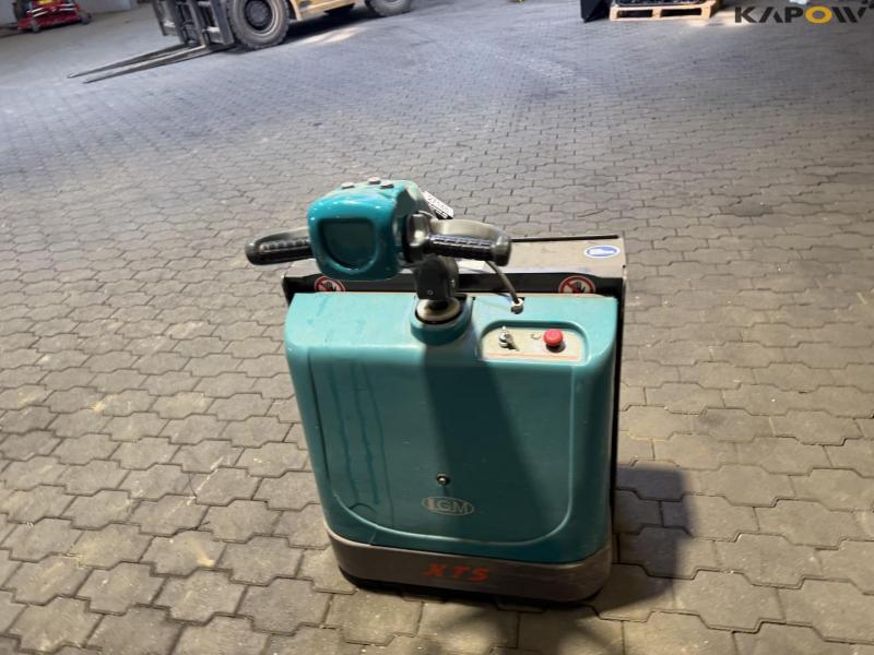 Armanni electric stacker 6