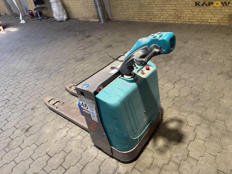 Armanni electric stacker 7
