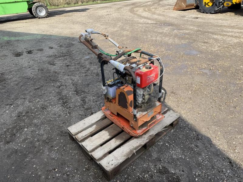 Atco HS-158 plate vibrator 3