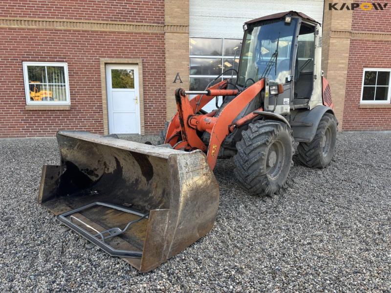 Atlas 55 loader with bucket and pallet forks 1