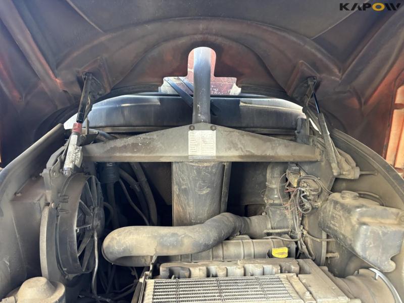 Atlas 55 loader with bucket and pallet forks 24