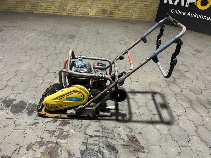 Atlas Copco LF80 plate vibrator 8