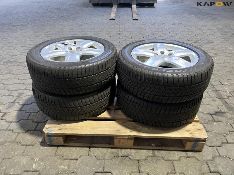 Audi complete wheels. 6