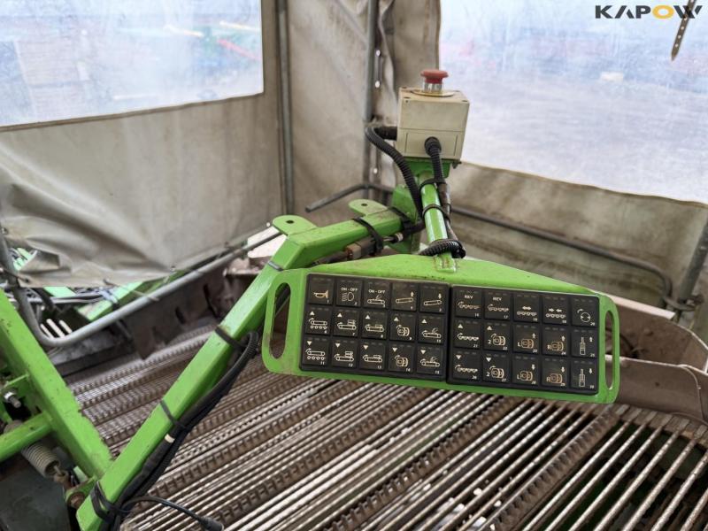 AVR Spirit 9200 potato harvester 52