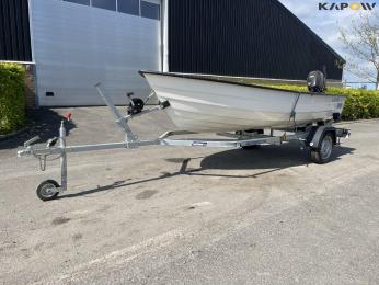 Boat with Variant trailer