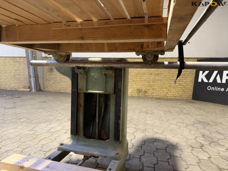Belt sander 20