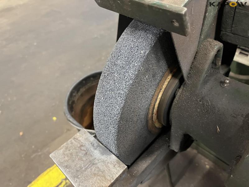 Bench grinder 7