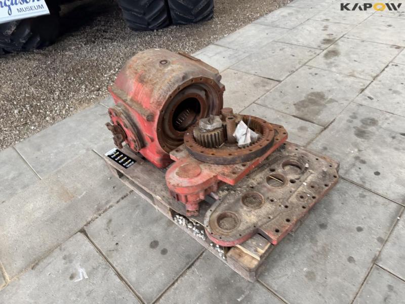 Rear gear for Massey Ferguson 5