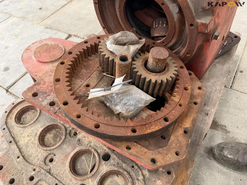 Rear gear for Massey Ferguson 12