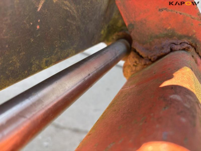 Bale clamp with Euro hitch 17