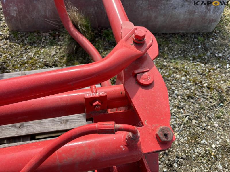 Bale clamp with Volvo shift 17