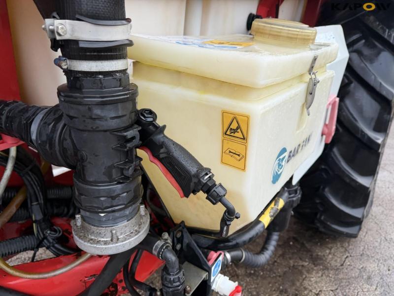 Bargam 4200 compact trailer sprayer 18