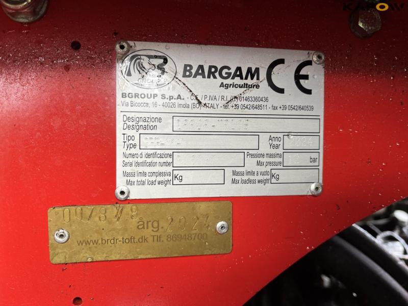 Bargam Spraymax 5500 trailer sprayer 31