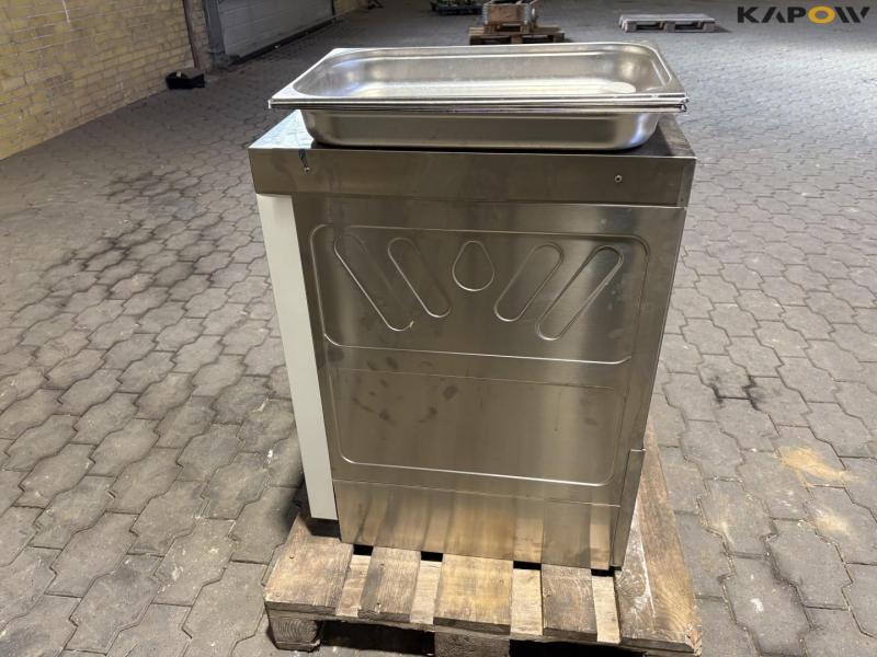 Basic industrial dishwasher with stand 12