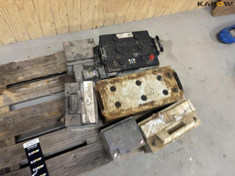 Batteries 4