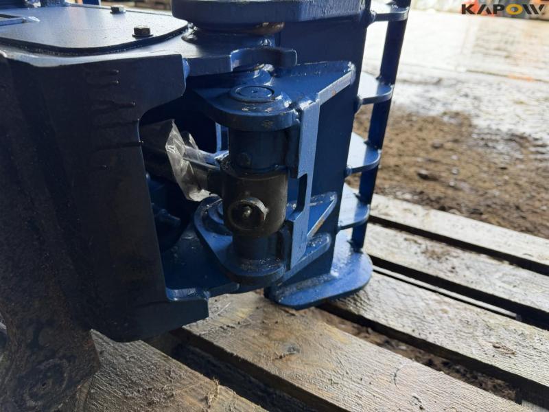 Baugbjerg sorter grab with S40 hitch 14