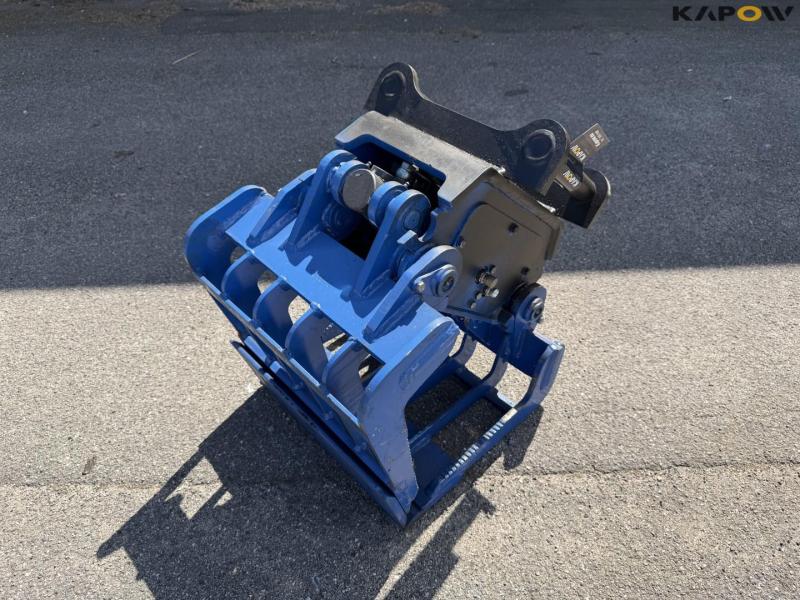 Baugbjerg sorting grab with S40 hitch. 1