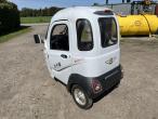 Bekadi cabin scooter with pedals 7