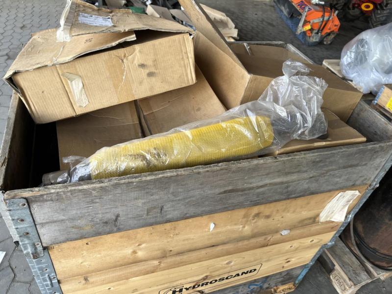 Belos TransGiant tool carrier 46