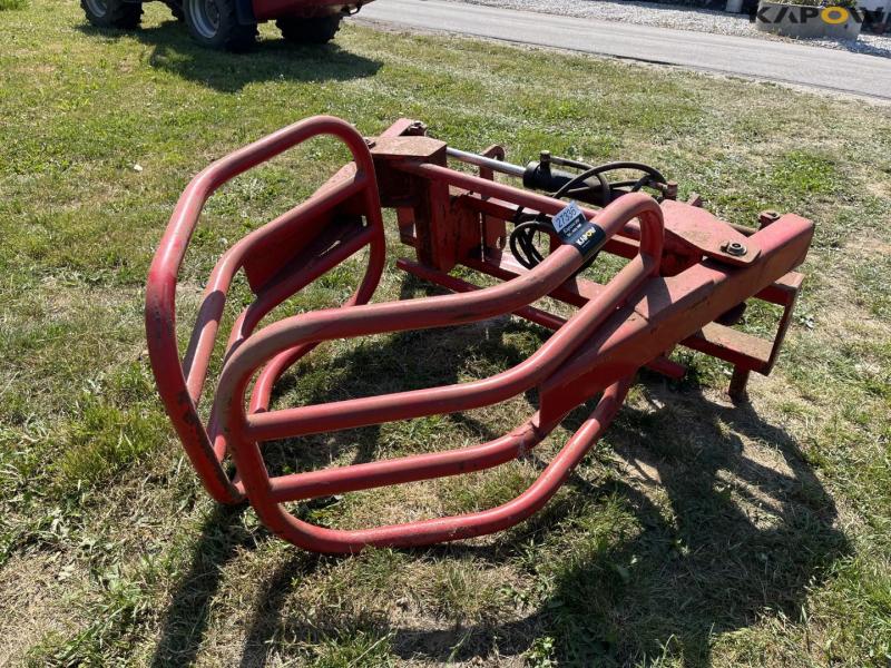 Benett bale tongs 1