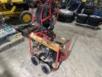Gasoline high-pressure cleaner 4