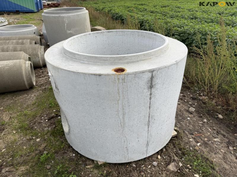Concrete wells 13