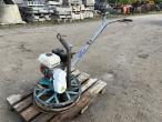 Concrete power trowel 1