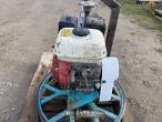 Concrete power trowel 9
