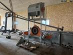 Big Dutchman hammer mill and grain cleaner 3