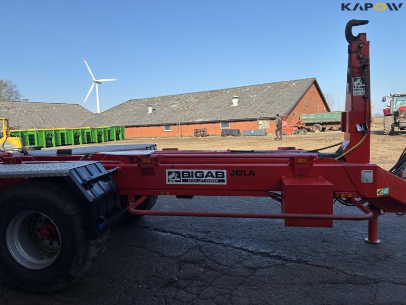 Bigab 20-24 hooklift truck 4