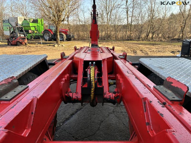 Bigab 20-24 hooklift truck 29