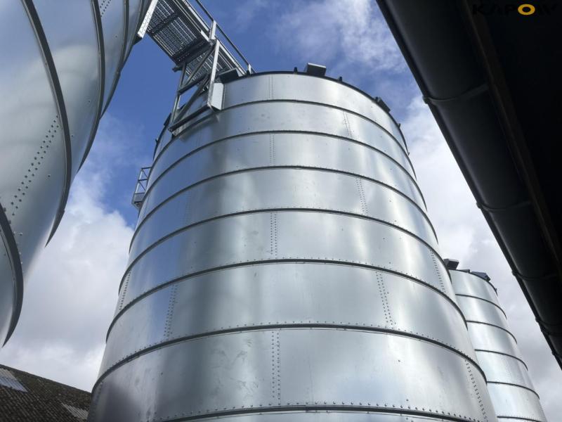 Bin 250 ton silo 2 pcs. with equipment 4