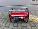 Bison BS2500 gasoline generator 2