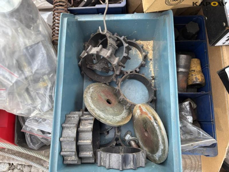 Mixed spare parts 26