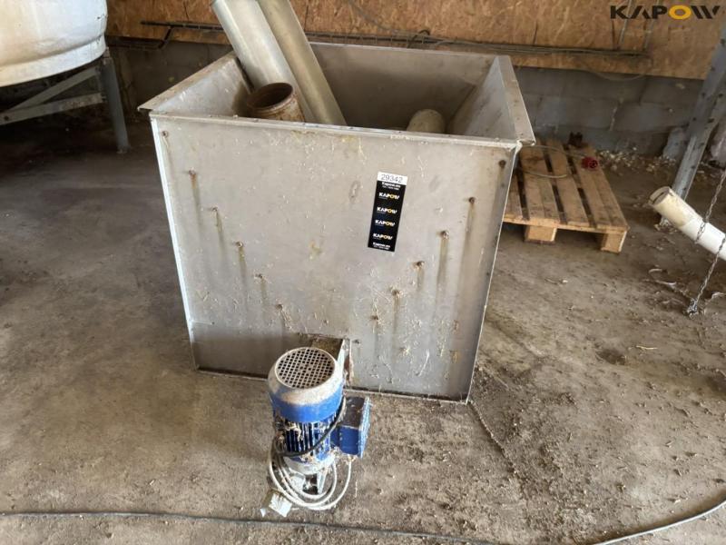 BM silofabri intake hopper in stainless steel 2