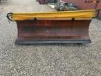 BM snow scraper with hydraulic piston 5