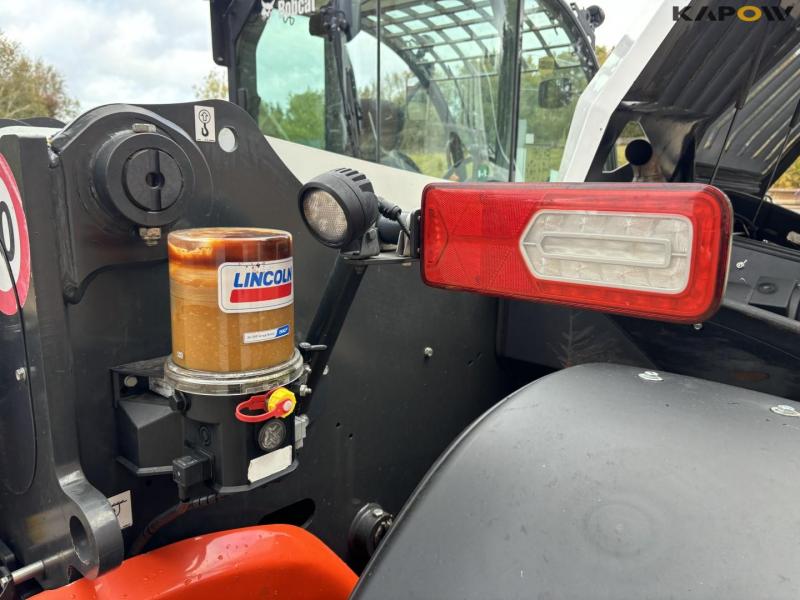 Bobcat TL 43.80HF telescopic loader 27