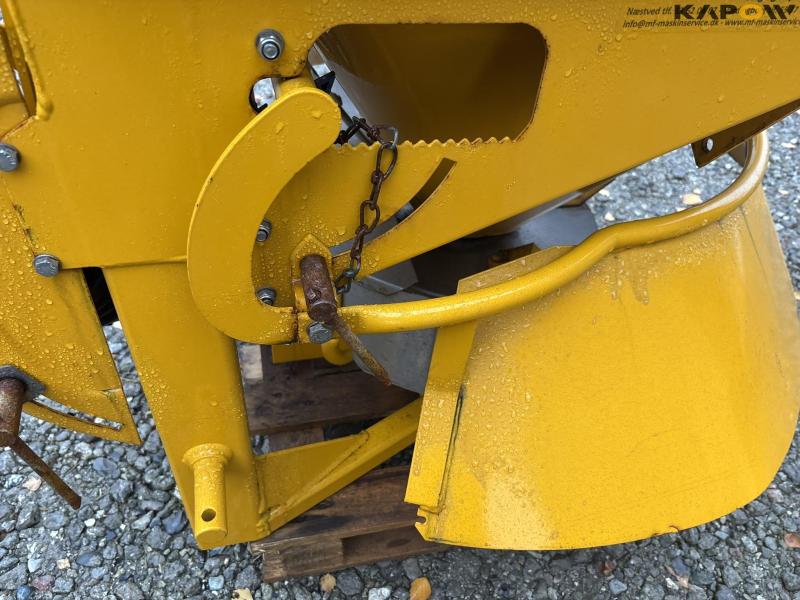 Bøgballe S2 salt spreader 26