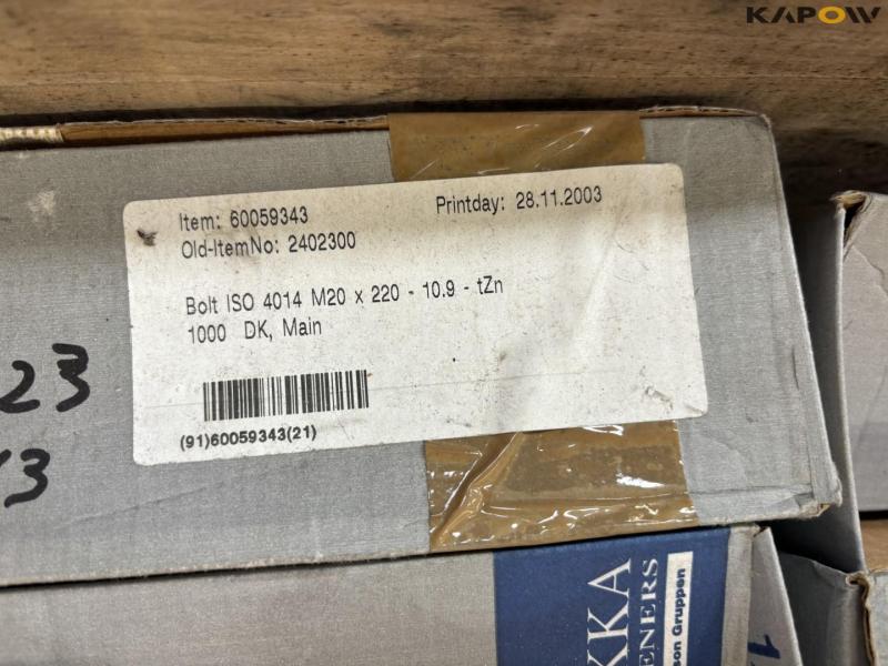 Bolts - Large lot 12