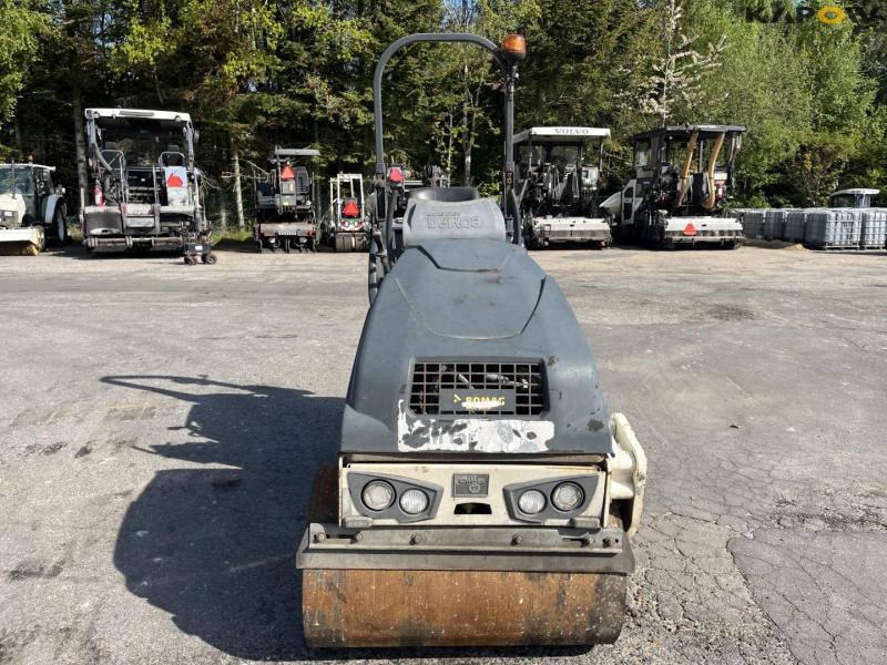 Bomag BW100 SCC drum 2
