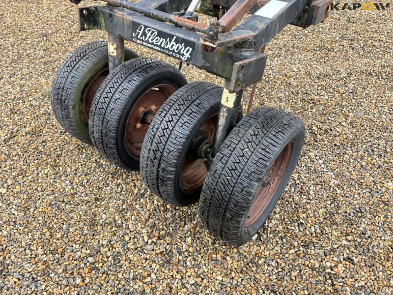 Bonnel junior soil compactor 9