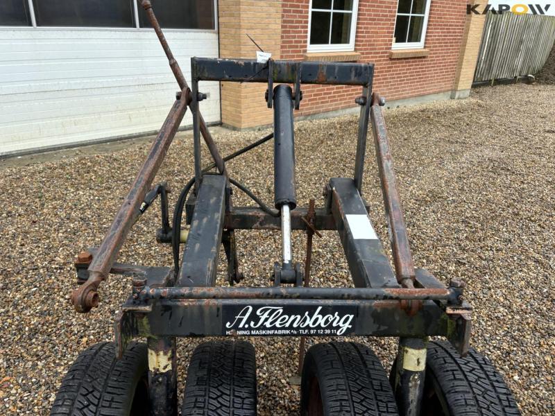 Bonnel junior soil compactor 12