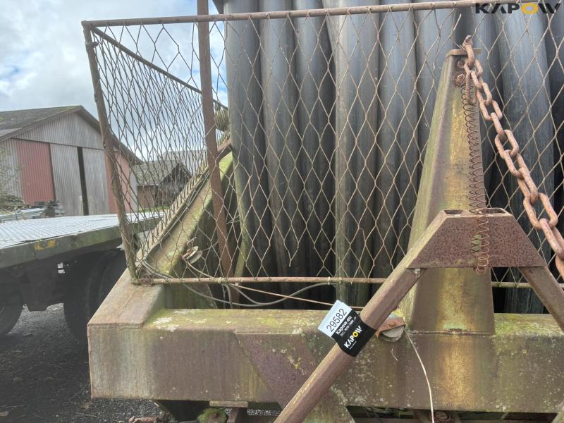 Bording irrigation machine 18