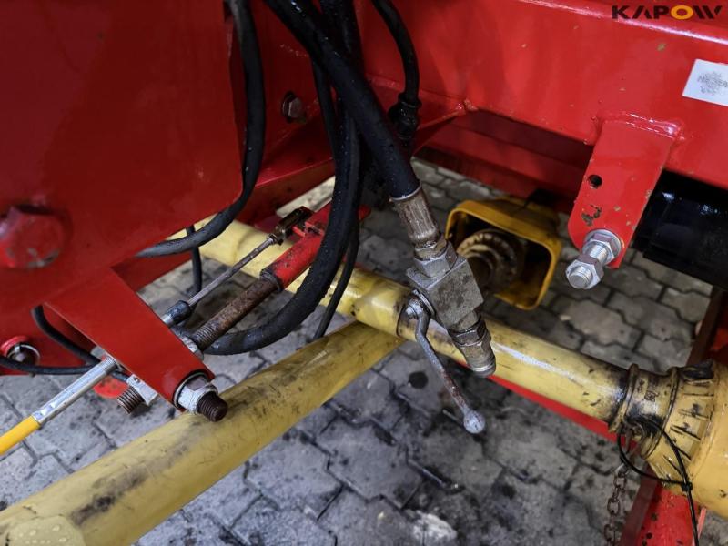 Bredal B2 fertilizer spreader 25