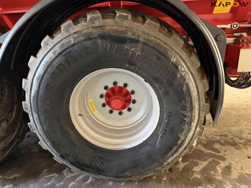 Bredal K165XES lime spreader 45