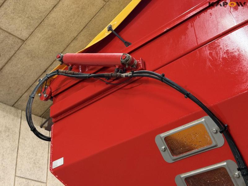 Bredal K165XES lime spreader 57