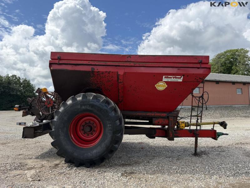 Bredal lime spreader 4