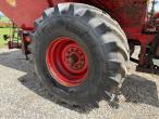 Bredal lime spreader 27